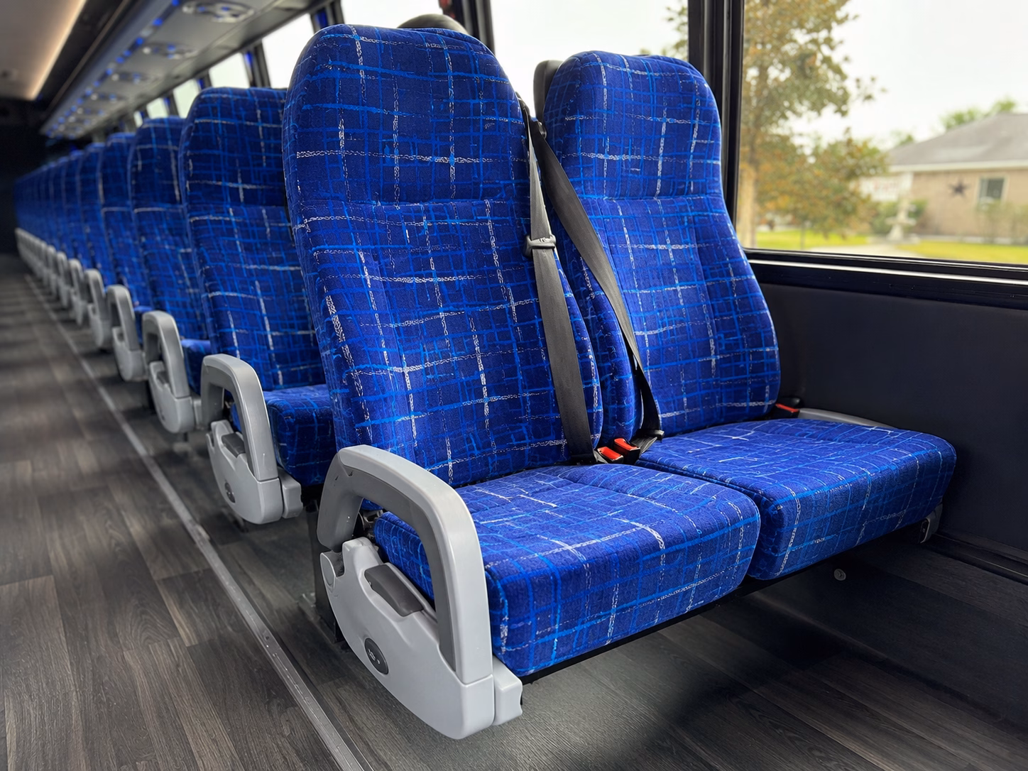 perris bus rental service area